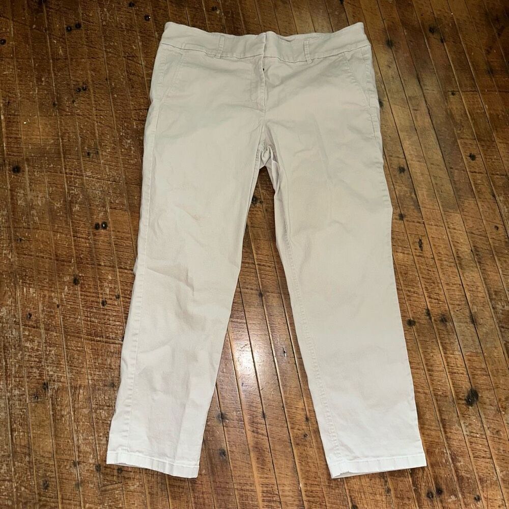 Loft tan minimalist size 12 Modern Chino business casual crop pants